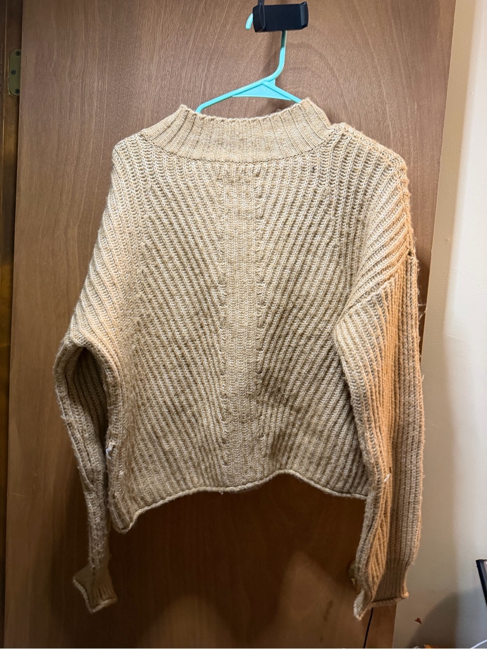 SO Goods For Life Women’s Large Beige Oatmeal Chunky Knit Mock Neck Sweater